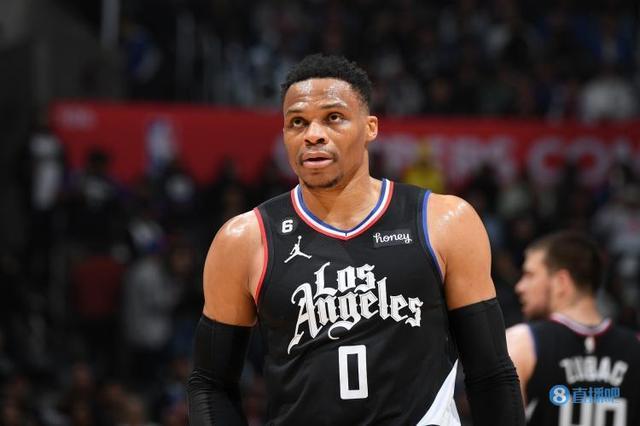 2025U20巴西杯决赛：圣三色客胜兔子，夺队史第五冠（2025U20巴西杯决赛：圣三色客场击退兔子，加冕队史第五冠）