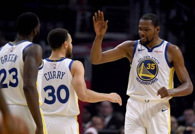 这次助攻太骚了（这次助攻太精彩了）