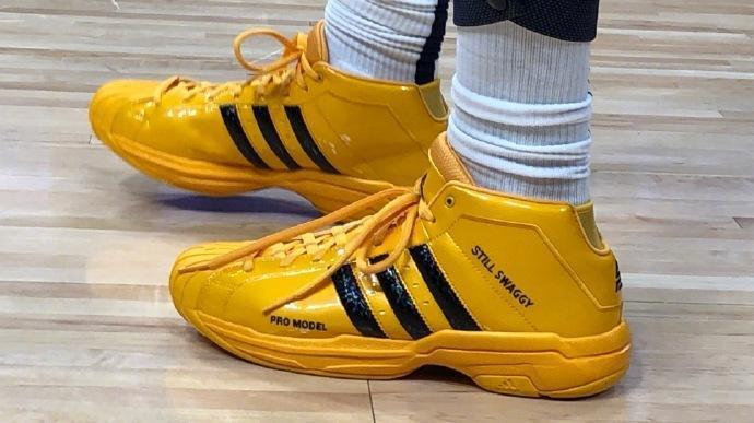 奇才官宣：库利巴利遭遇右腹斜肌拉伤，将采取保守治疗方案（奇才队官方通报：库利巴利右侧腹斜肌拉伤，将接受保守治疗）