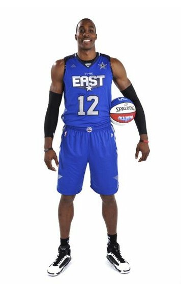 京媒：之前受伤的李磊今天参与国安赛前训练，冯博轩因伤缺席（京媒：李磊伤后今日随国安参加赛前训练，冯博轩因伤未参加）