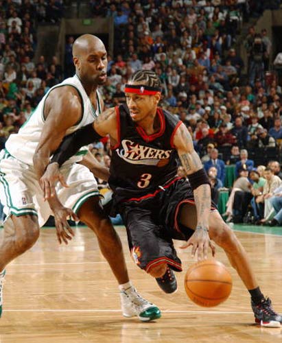 进攻哑火！快船第三节19中5&三分9中1仅得18分（快船第三节手感冰冷：19投5中、三分9投1中，单节仅18分）