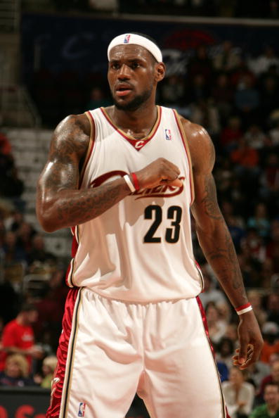 律师张冰：某俱乐部口头承诺奖金，之后反悔说从来没有奖金（律师张冰：某俱乐部口头允诺奖金，事后反口称从未有奖金）